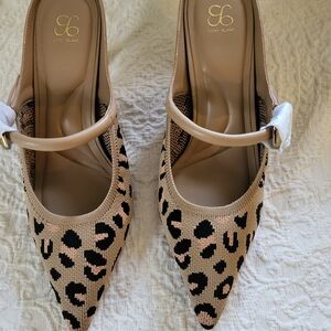 Cozy Island Leopard Print Heels 7.5W
